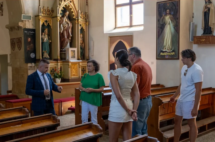 Odborný výklad počas komentovanej prehliadky historického kostola